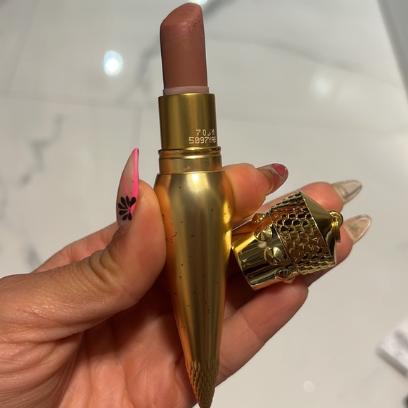 Christian Louboutin Matte lipstick - Picture 3 of 6